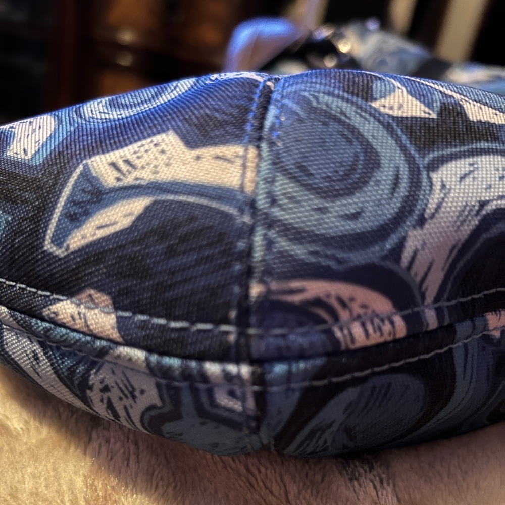 Authentic COACH Signature Logo Tote - Picture 6 of 8